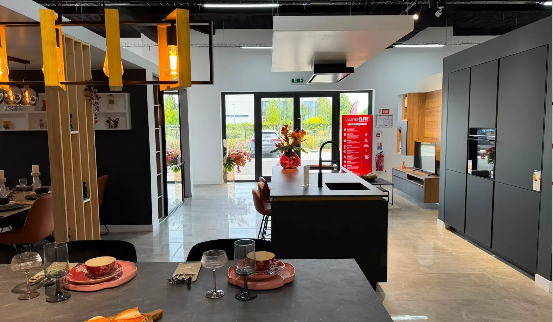 Showroom Cuisines ELITE et ses cuisines en exposition